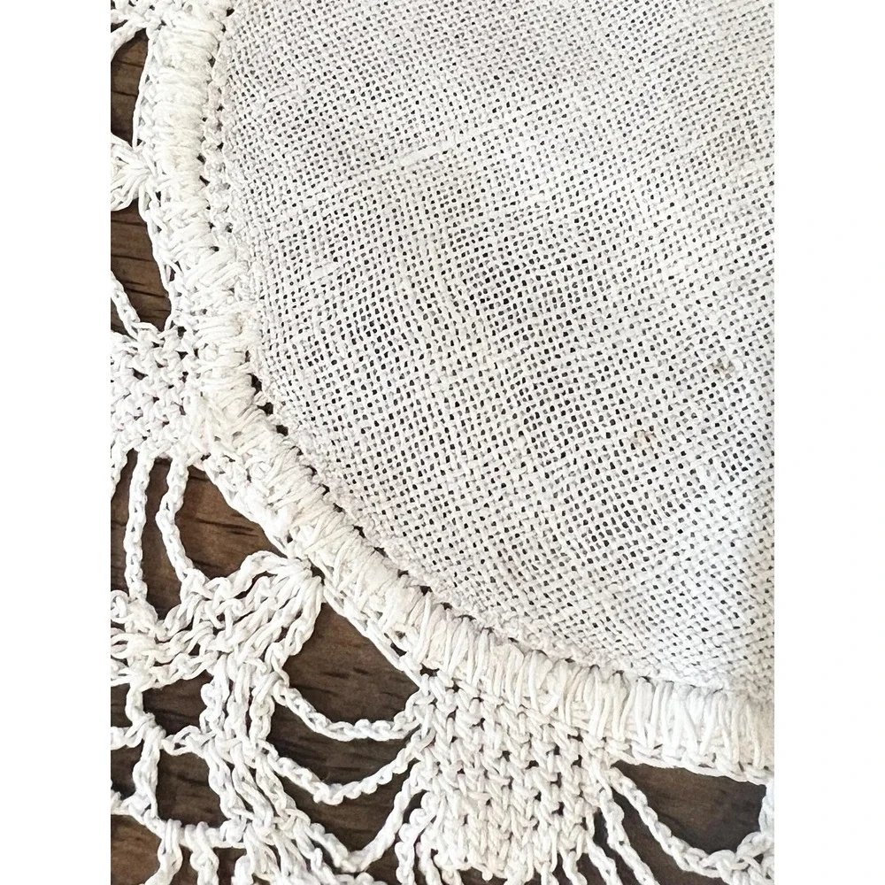 Vintage three doilies